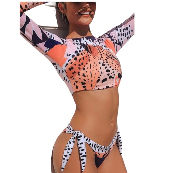 New! Long sleeve wildcat printed  bikini - Picture 7 of 12